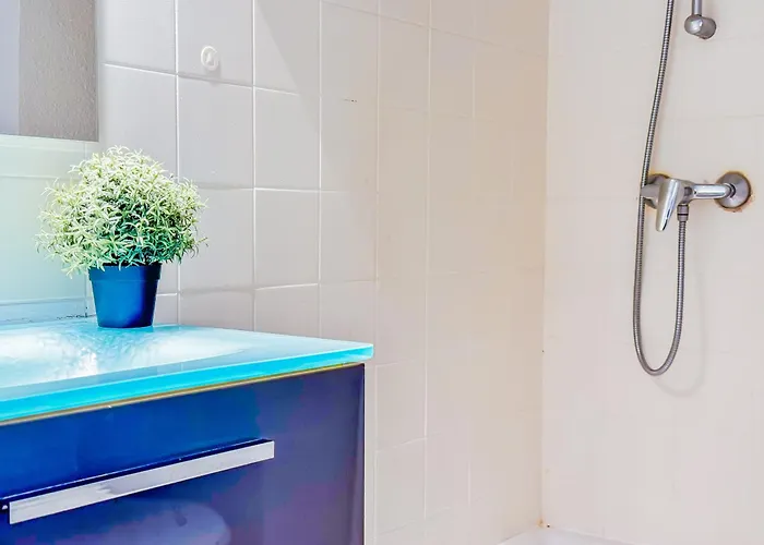 Cosy Sous Les Toits En Plein Centre-ville Apartman *